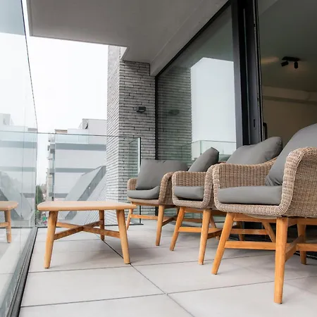Wonderful New Close To The Ostend