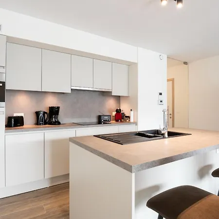 Apartment Wonderful New Close To The *