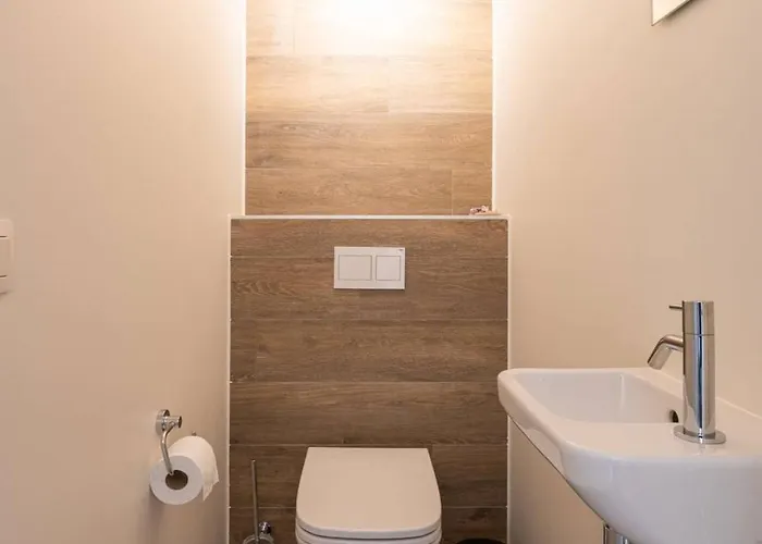 Apartment Wonderful New Close To The