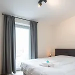 Apartman Wonderful New Close To The